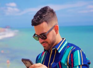 hombre fondo perfil de whatsapp