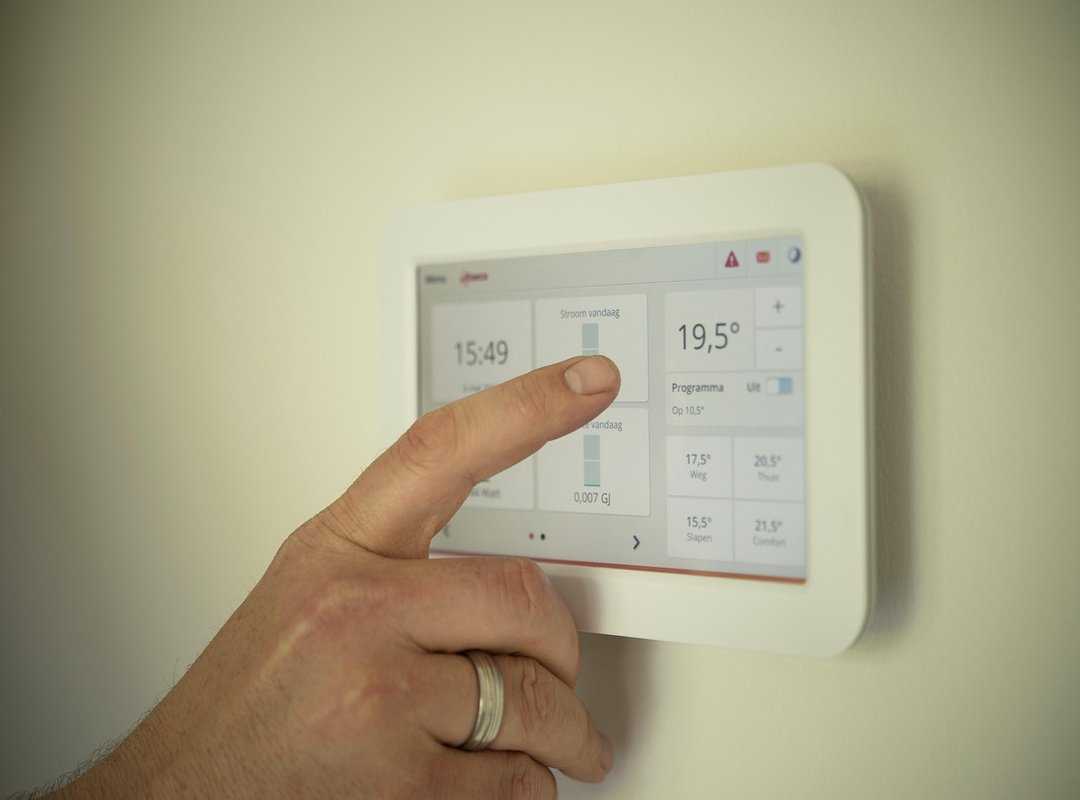 smart home assistants